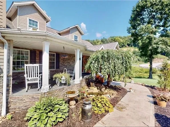 4982 State Route 213, Toronto, OH 43964