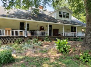 934 E Monbo Rd, Statesville, NC 28677