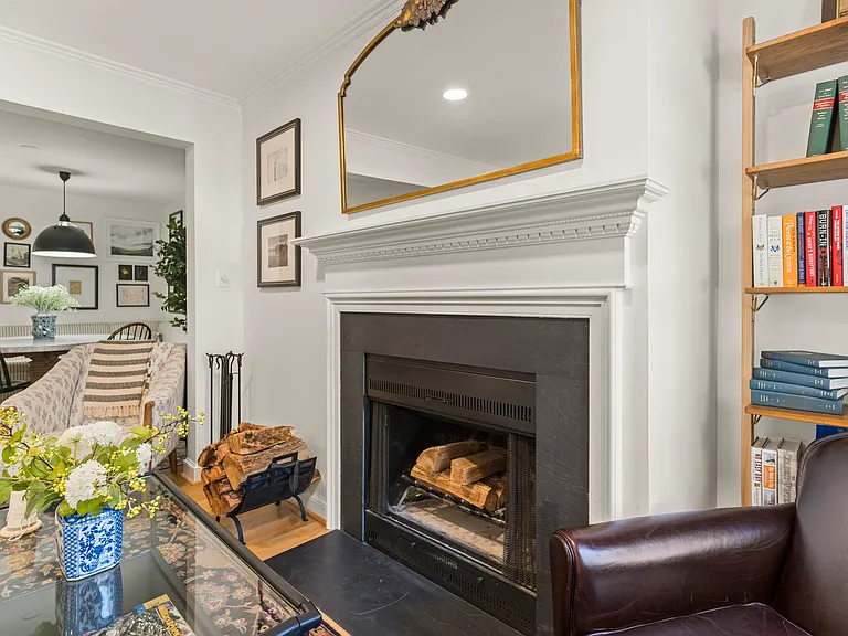 2302 Sanford St — Photo 65