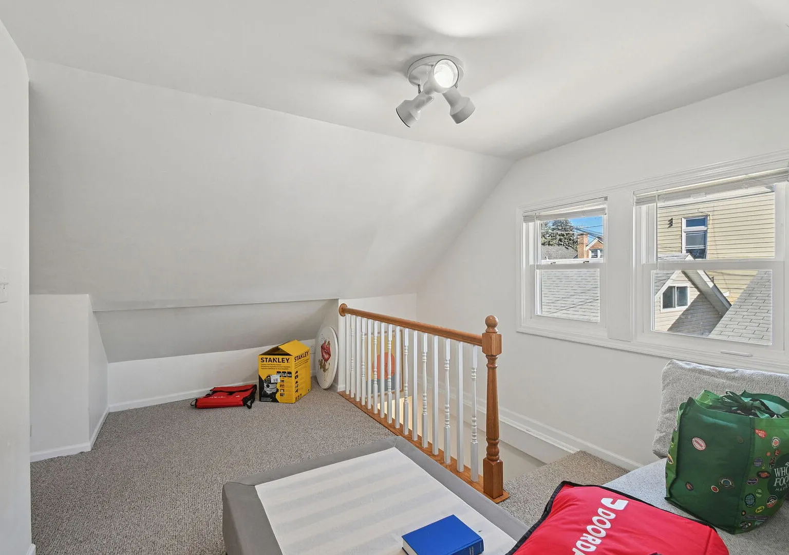 2 bed, 800 sqft, $2,000 — Photo 4