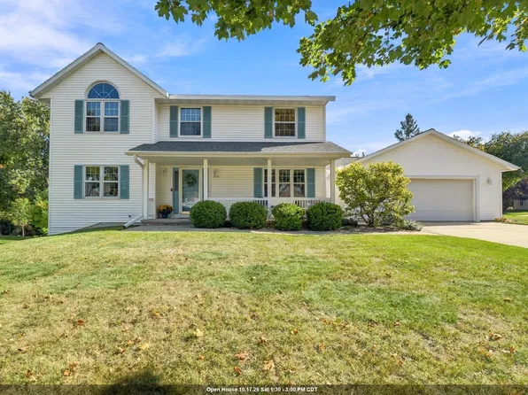 1110 N Mycena Cir, Green Bay, WI 54313