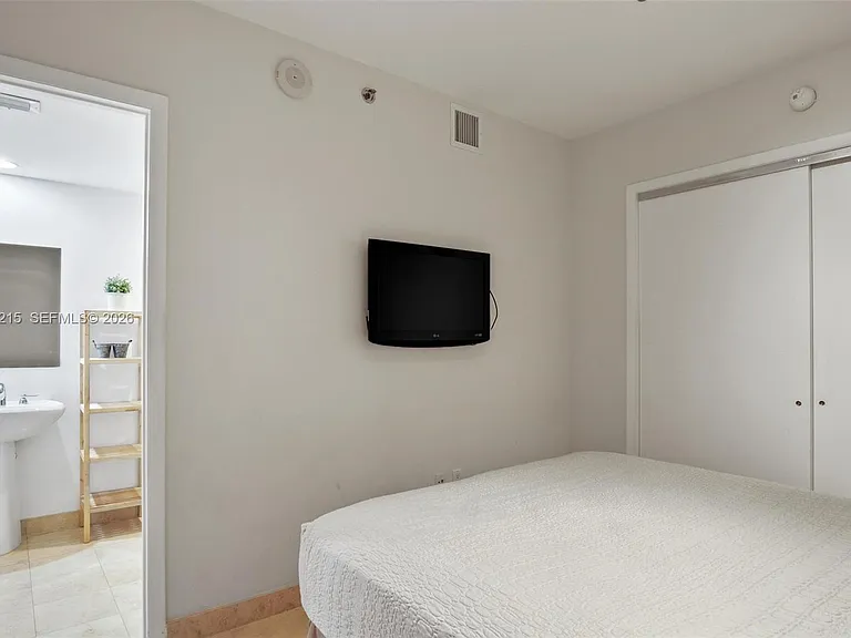 1830 S Ocean Dr #2110 — Photo 13