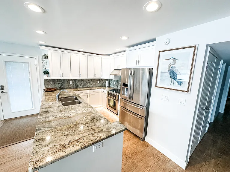 2800 Gulf Shore Blvd N #209 — Photo 5