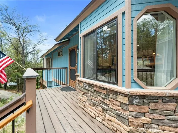 820 Villa Grove Ave, Big Bear City, CA 92314