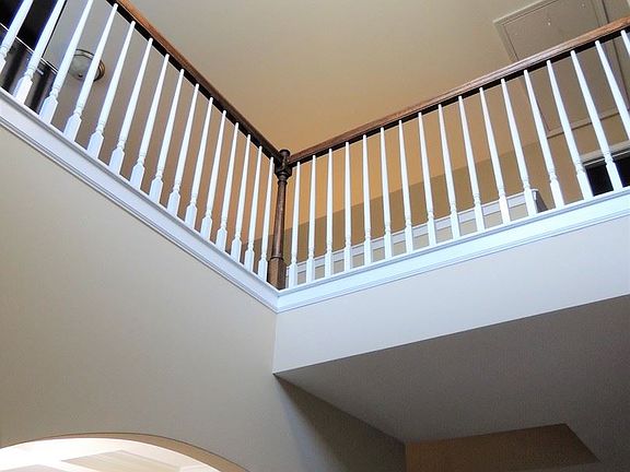 5th image of 170 Cumberland Dr NE