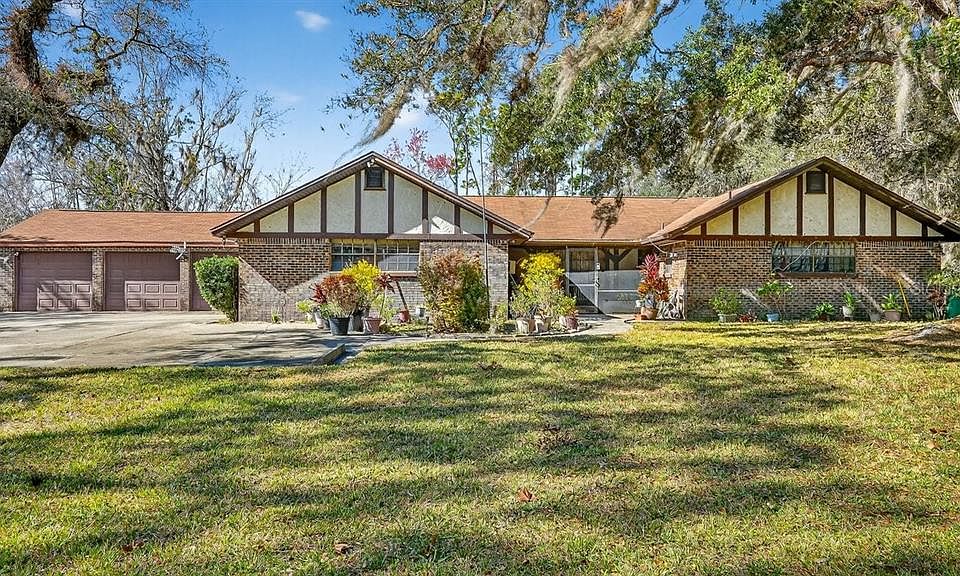 1st image of 279 RIVERBEND ROAD