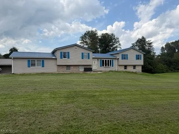 4741 Ceramic Rd, Crooksville, OH 43731