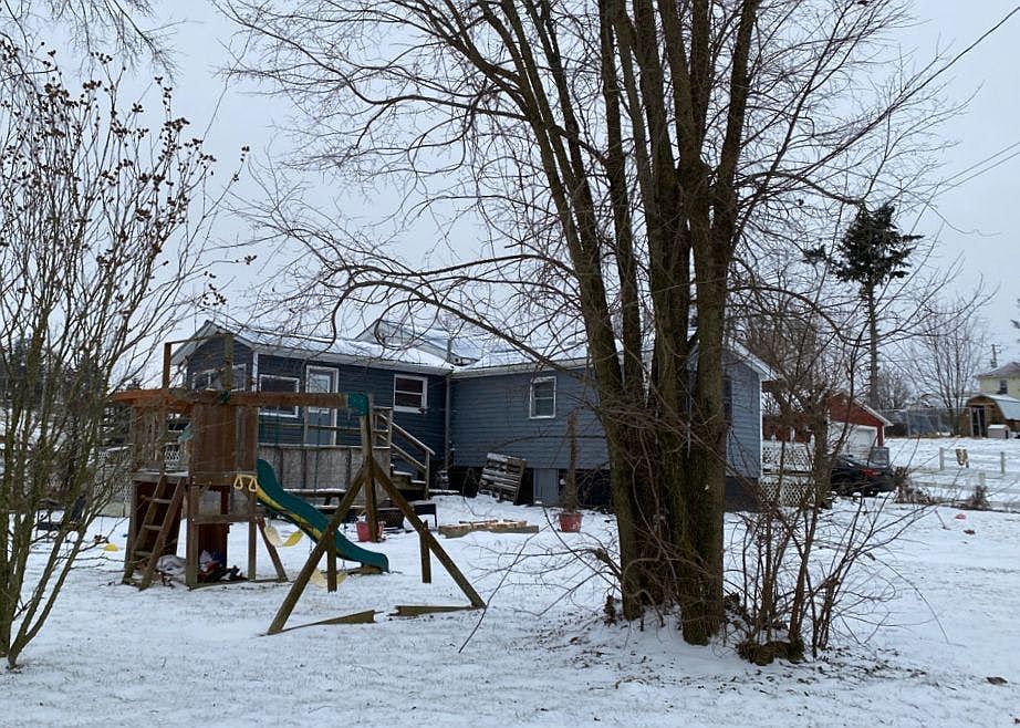 1st image of 42440 Green St