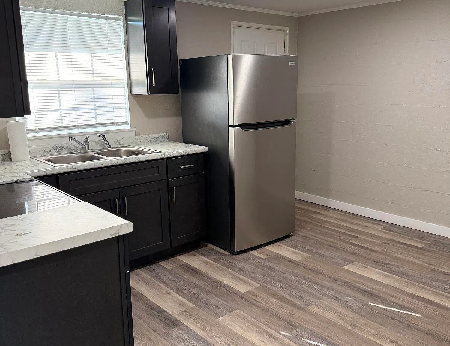 2 bed, 1.0 bath, 800 sqft, $950 — Photo 3