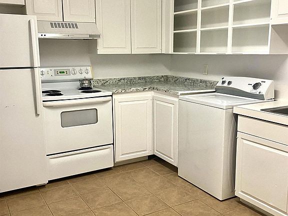 5th image of 710 Park Blvd APT 4