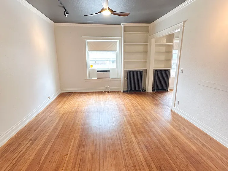 Living Room (facing east)