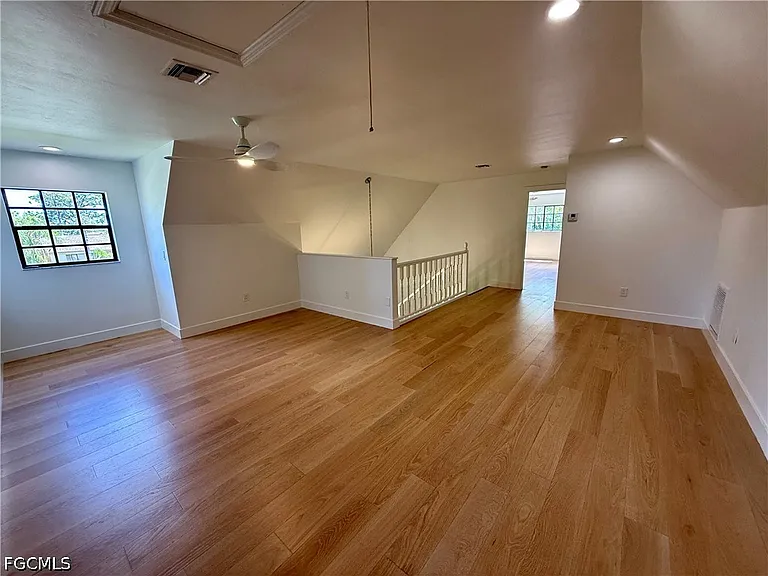 18422 Huckleberry Rd — Photo 19