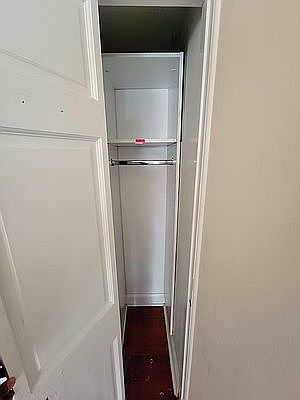 5th image of 134 9th Ave #2X