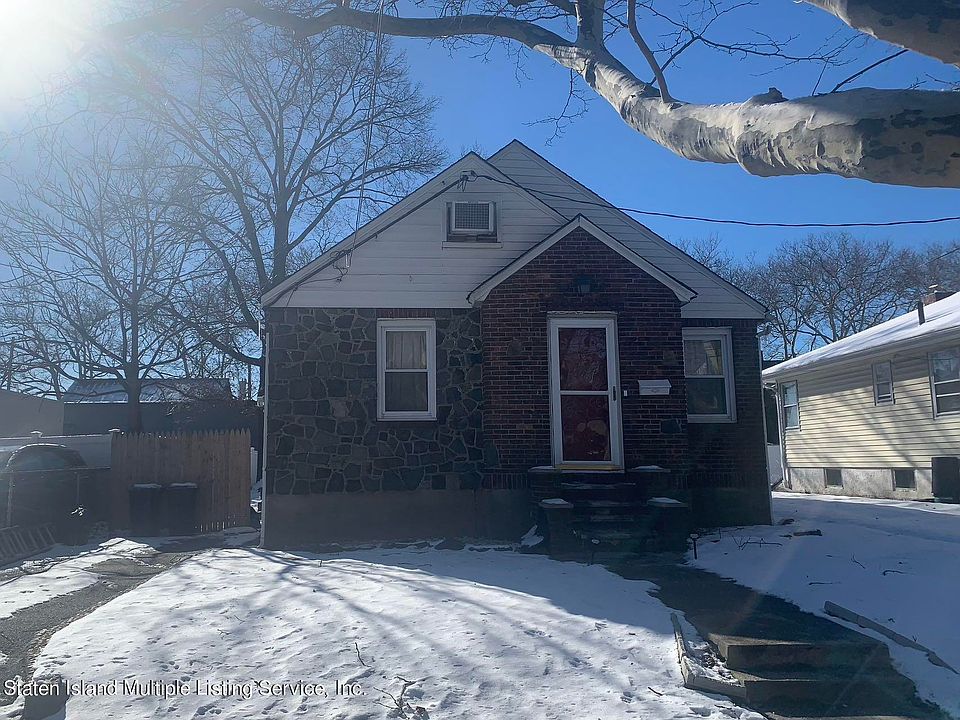 1st image of 210 Bache Ave