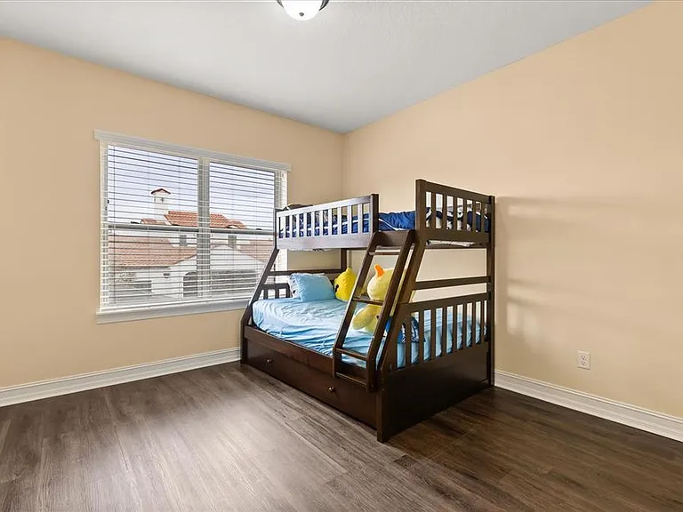 7231 Sangalla Dr — Photo 53