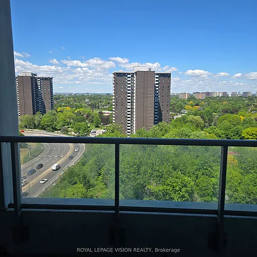 2015 Sheppard Ave E Photo 1
