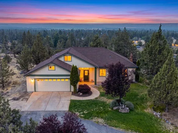 5851 NW 61st St, Redmond, OR 97756