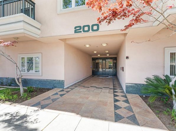 200 Sheridan Ave APT 303, Palo Alto, CA 94306