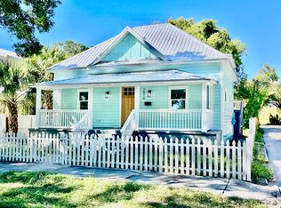 2810 N Mitchell Ave, Tampa, FL 33602