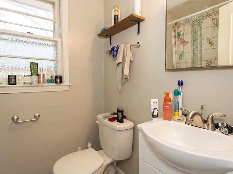 2411 Hunt Club Rd — Photo 15