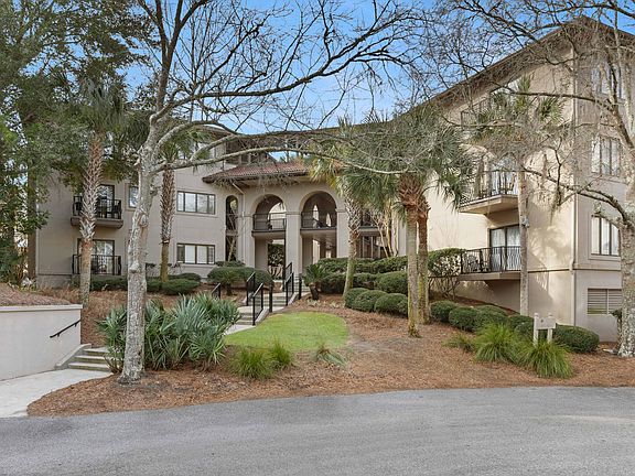 2nd image of 3014 Ocean Winds Dr