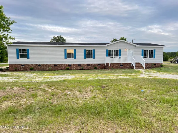 100 Rams Place, Mount Olive, NC 28365