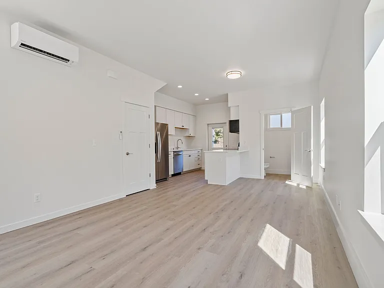 4020 Dewey Rd — Photo 17