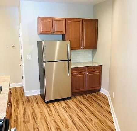 2nd image of 529 Joralemon St