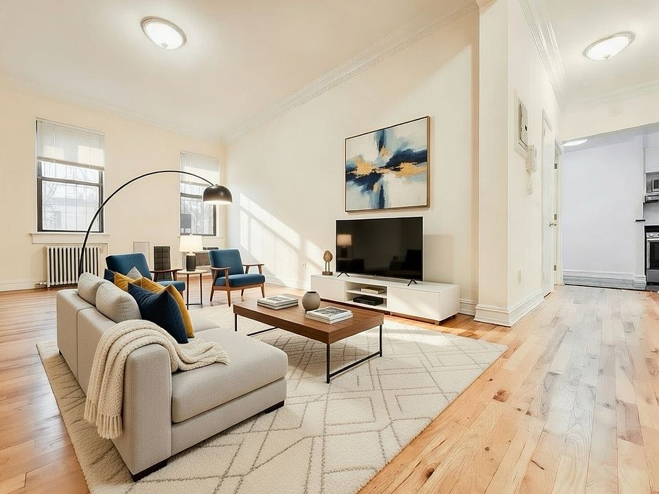 1st image of 214 E 51st St APT 1J