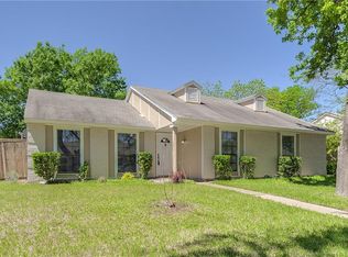 905 Maydelle Ln, Garland, TX 75042