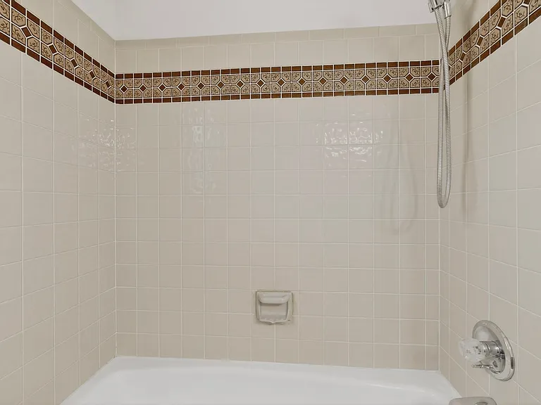 711 Windmill Dr — Photo 19