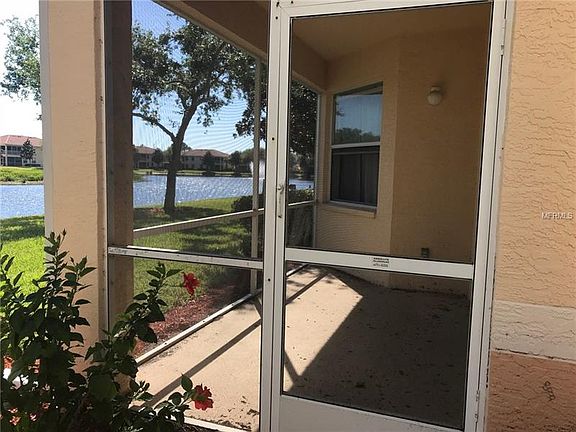 3rd image of 4258 Vicenza Dr Unit A