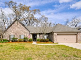 36384 The Bluffs Ave, Prairieville, LA 70769