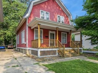 208-210-212 Blackhawk St #212, Aurora, IL 60506
