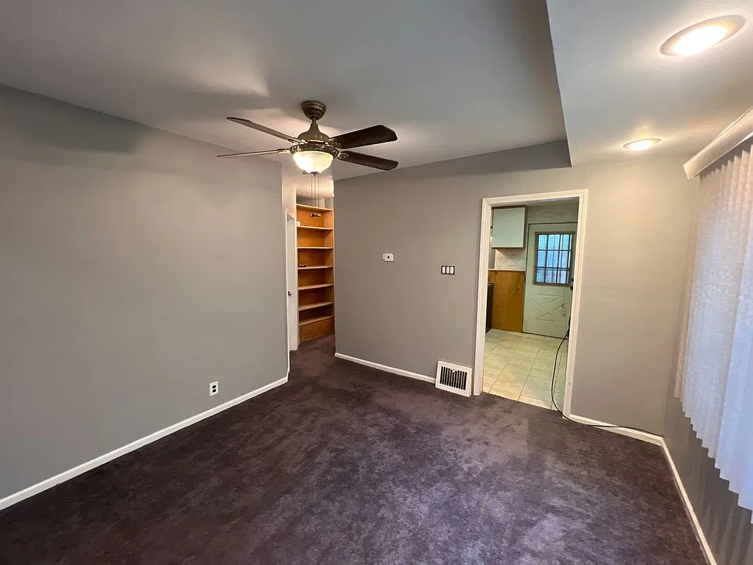 1 bed, 1.0 bath, 1000 sqft, $1,100 — Photo 3
