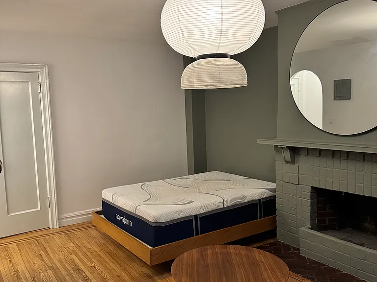 22 Grove St #1F — Photo 9