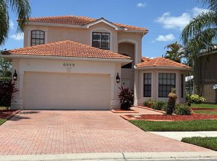 6889 74th Street Cir E, Bradenton, FL 34203