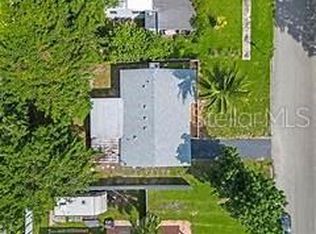 6451 Roosevelt St, Hollywood, FL 33024
