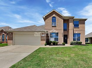 1028 Fleetwood Cove Dr, Grand Prairie, TX 75052