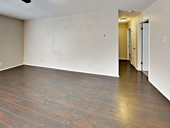 3rd image of 9630 Hidden Plains St