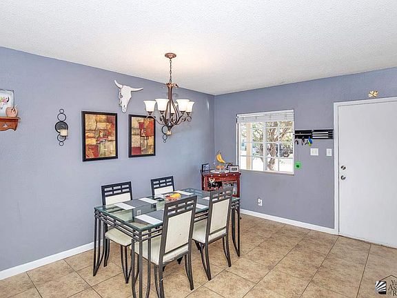 5th image of 1426 S 11th Ave
