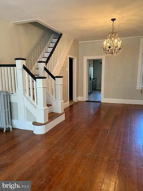 4 bed, 2.5 bath, 2360 sqft, $3,100 — Photo 1