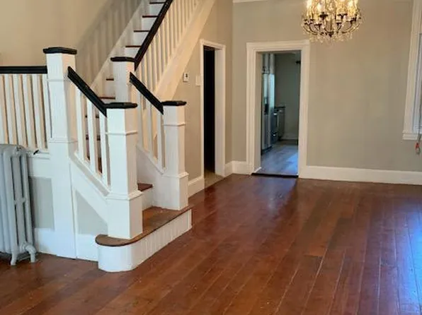 1107 E Palmer St, Philadelphia, PA 19125