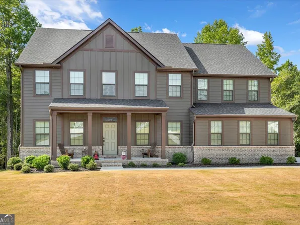 125 Longwood Dr, Fayetteville, GA 30215