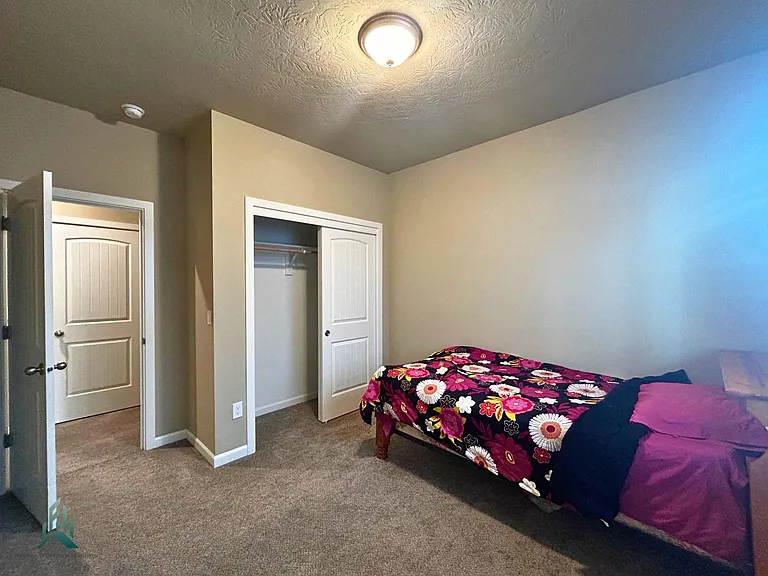 7130 SE Andrea Ln — Photo 8
