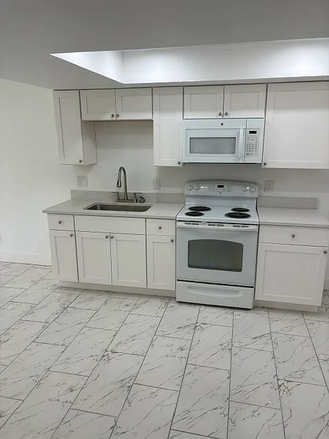 1 bed, 882 sqft, $1,100 — Photo 1