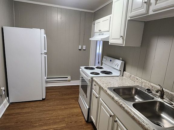3rd image of 3310 Wildwood Dr SE #3303-1A