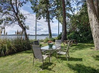 8622 Espl Merry Is, Halfmoon Bay, BC V0N1Y1