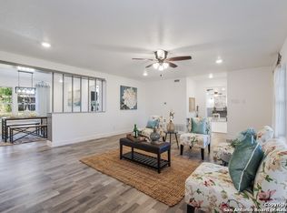 4901 Hodges Dr, Leon Valley, TX 78238