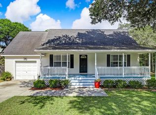 1028 N 14th St, Fernandina Beach, FL 32034